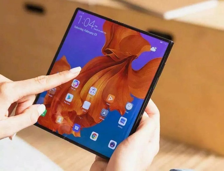 大尺寸折疊手機(jī)