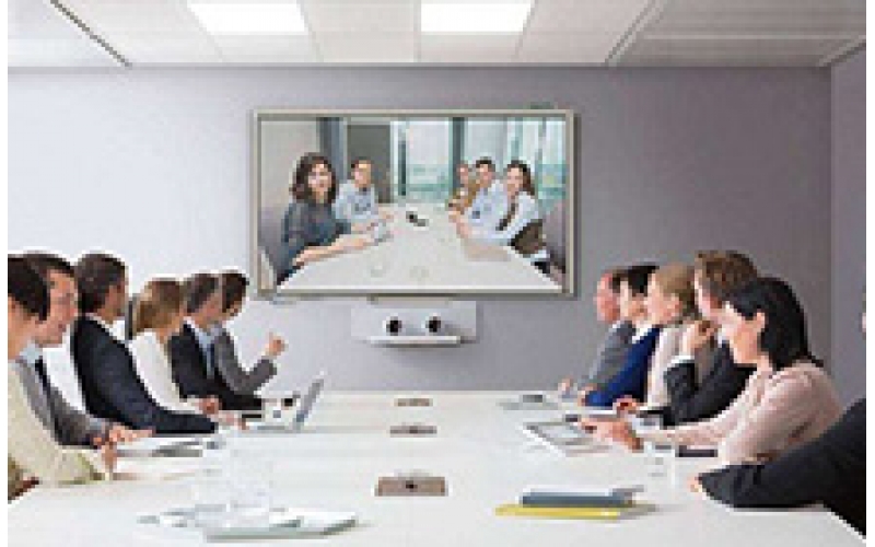 選擇智能會(huì)議一體機(jī)應(yīng)該著重考慮哪幾個(gè)方面？